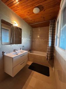 Villa à 30 min des parcs Asterix et Disneyland