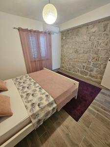 Family friendly house with a swimming pool Zabrdje, Peljesac - 24356