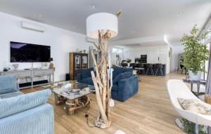 Maisons de vacances Stunning Home In Meschers-Sur-Gironde : photos des chambres