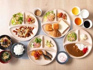 Super Hotel JR Shin-Osaka Higashiguchi