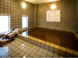 Super Hotel JR Shin-Osaka Higashiguchi