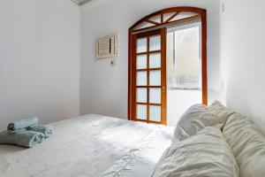 Copacabana de Frente a Praia: Básico e Funcional