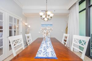 Phoenix West 1706 condo