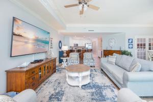 Phoenix West 1706 condo