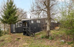 Amazing Home In Glesborg With Kitchen