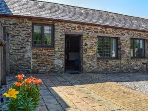 Byre Cottage - Uk50028