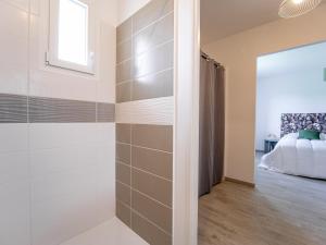 Maisons de vacances Mimizan : Maison moderne, 3 ch, 6 pers, clim, proche des plages - FR-1-50-188 : photos des chambres