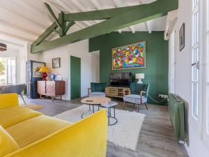 Appartements Appartement moderne avec grande terrasse a Ars-en-Re - FR-1-835-31 : photos des chambres