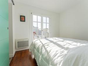 Appartements Appartement moderne avec grande terrasse a Ars-en-Re - FR-1-835-31 : photos des chambres