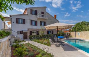 1 Bedroom Stunning Apartment In Medulin