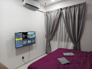 KLIA Sepang Horizon Suites Pool 2BR WiFi by Zaryqa
