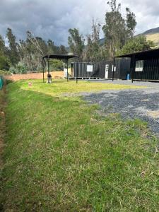 Time house en contenedor