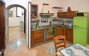 1 Bedroom Nice Apartment In Molina