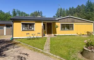 3 Bedroom Cozy Home In Nässjö