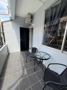 Tin Guest House & Laundry