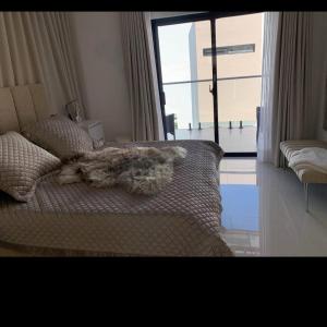 Villa Familiar con Piscina en VistaCana