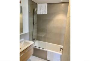 Luxury Apt in Mivida Avenue