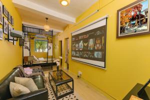 Authentic Old Quarter-Free Breakfast-Netflix & Balcony