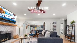 ValleyVibe: Modern Comfort in North Valley - an Irvie Home - 4hvězdičkové hotely ve městě Albuquerque