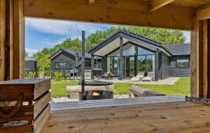Amazing Home In Glesborg With Sauna