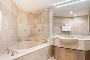 Mirage Resort Villa 418 with access to Sheraton Facilities