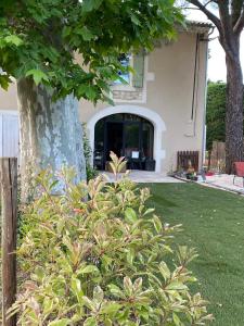 Maisons de vacances Gite dans un mas Provencal - L-Oustalet : photos des chambres