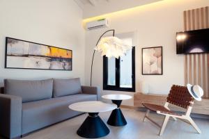 Olympus Seaside Luxury Pool Villas