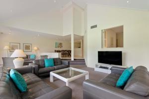 Mirage Resort Villa 434 with access to Sheraton Facilities