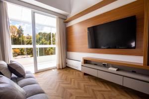 Novo Bhaus Gaudi Campos do Jordão Loft Duplex - Linda Vista - 600m do Capivari - 4hvězdičkové hotely ve městě Campos do Jordão