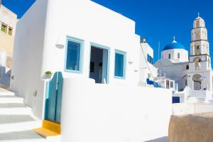 Calliope House Santorini Greece