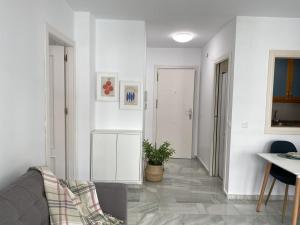 Apartamento con Encanto en el Corazón de Torre del Mar