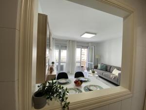 Apartamento con Encanto en el Corazón de Torre del Mar