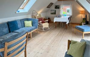 Cozy Home In Stubbekøbing With Kitchen