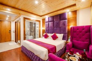 Hotel Snow White Resorts