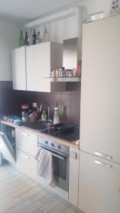 Bright three-room apartment with terrace in Milan