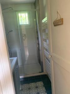 Maisons de vacances Bois Corail Maison de vacances jardin, vue mer & Spa : photos des chambres