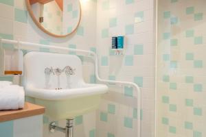 Hotels Le Petit Hotel : photos des chambres