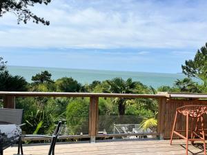 Maisons de vacances Bois Corail Maison de vacances jardin, vue mer & Spa : photos des chambres