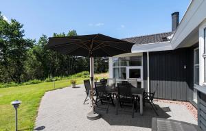 Three-Bedroom Holiday Home In Haderslev