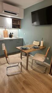 Appartements Exotic Garden - Studio cosy hypercentre Auxerre : Appartement 1 Chambre