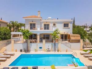 Luxury Seaview Limassol Villa Pool Jacuzzi Sauna