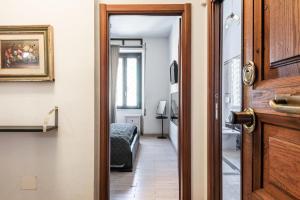 HOME Suitte in San Giovanni near Basilica - Roma -
