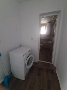 Апартаменти и стаи Мони Холидейс