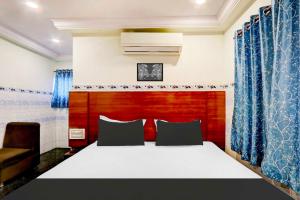 [Day Stay - 8 AM to 8 PM] Collection O Vijaywada Railway Stadium
