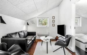 Amazing Home In Thisted With Sauna