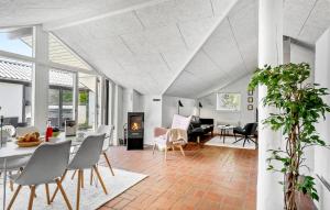 Amazing Home In Thisted With Sauna