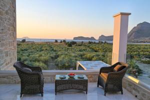 Koukis Villa With Sea View