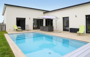 Nice Home In Saint-Pabu