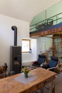 Rüstic Cantum by HolAp SA