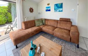 2 Bedroom Lovely Home In Lemmer